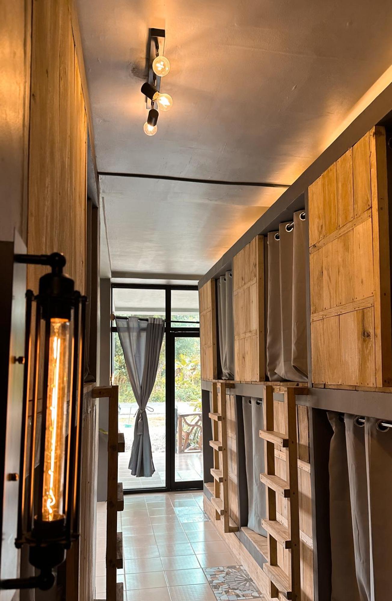 Resting Rabbit Hostel Сикихор Экстерьер фото